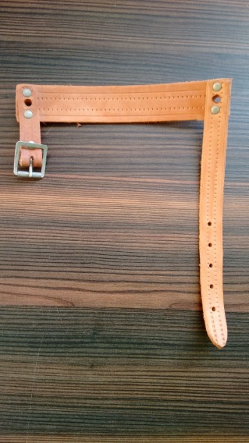 set van 2 hakleren links/rechts voor houten schaatsen houtjes doorlopers